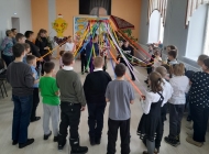 «К Масленице на развлечения да на угощения!»: фольклорно-игровая программа для несовершеннолетних