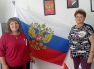 «Российский гордый триколор»: социальная акция к Дню Государственного флага РФ