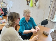 «Серебряные» волонтёры продолжают помогать участникам СВО