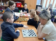 «Твой ход»: шашечный турнир среди несовершеннолетних
