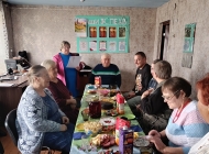 «Возраст – это не беда, это лучшие года»: тёплый праздник в клубе «Родник»